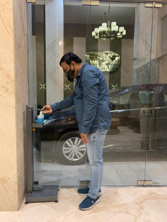 Hotel Elysian Residency Ahmedabad Exterior foto